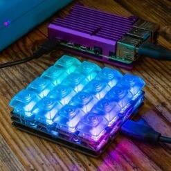 Keybow 2040 -The Pi Hut keybow 2040 pimoroni 29120687243459
